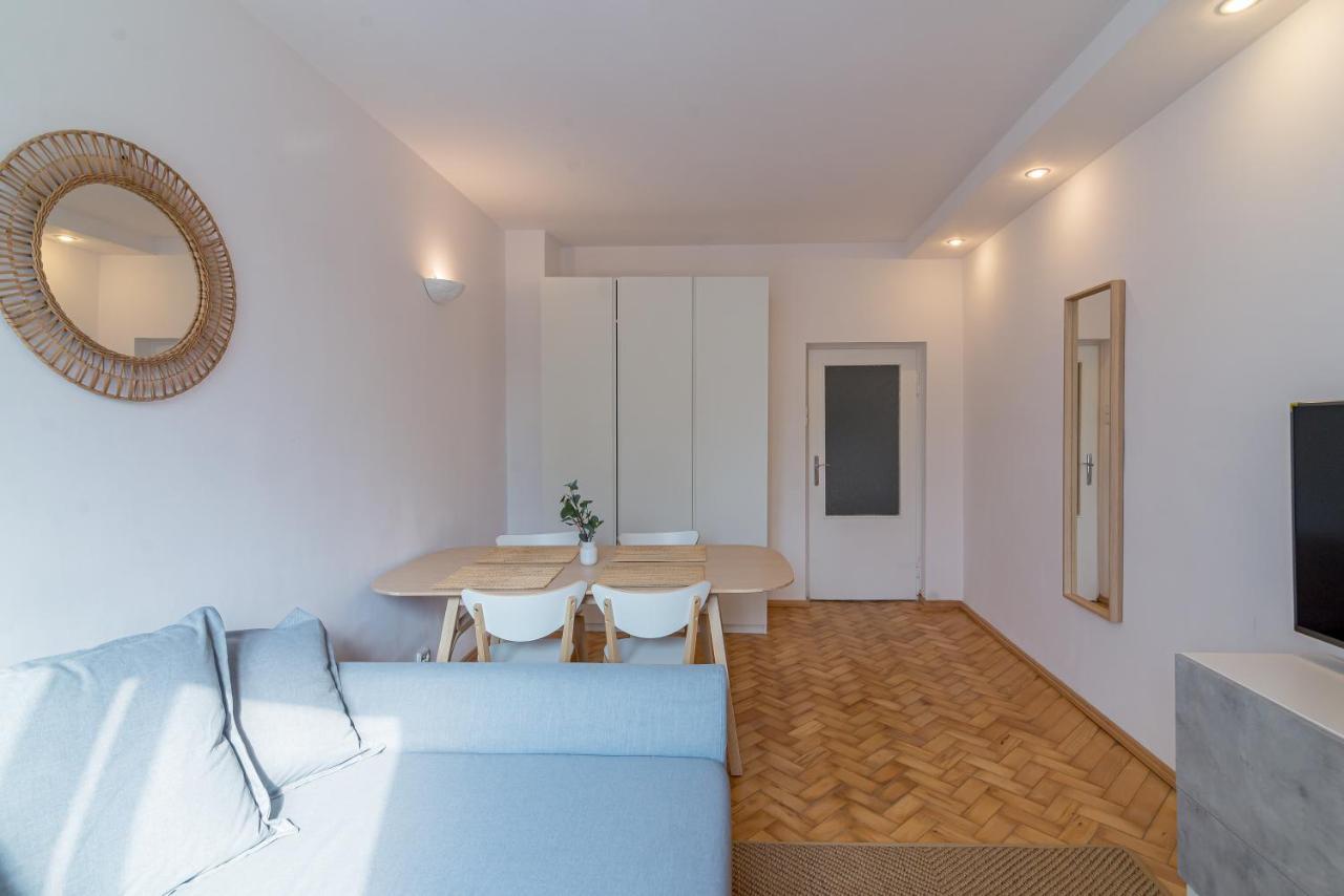 Gdynia Sleeps Apartment Екстер'єр фото